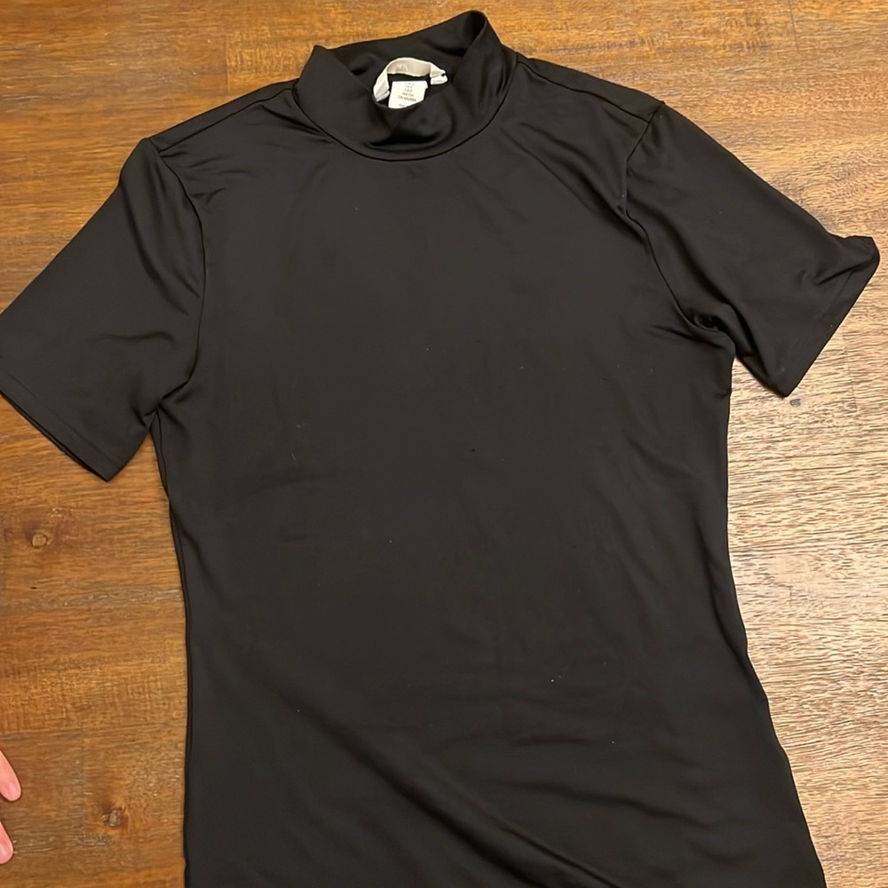 Black turtleneck short sleeve